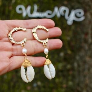 Letter C Shell Gold Metal Alphabet Drop Earrings